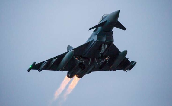 России необходимо противопоставить свой потенциал ВПК американским истребителям