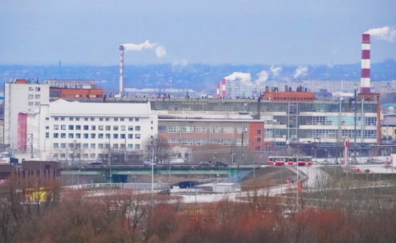 Тюменский губернатор назвал три предприятия-локомотива роста производительности труда