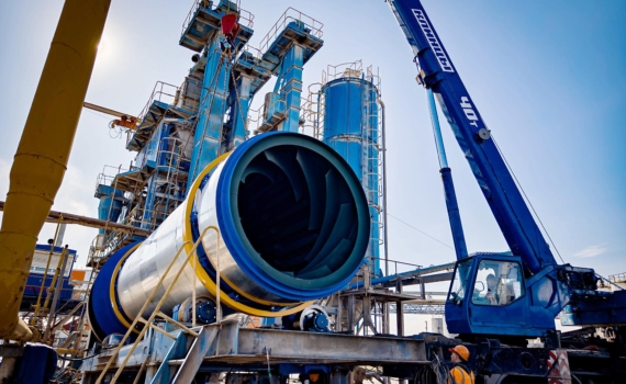 В кемеровской Корпорации «АСИ» разработали аналог зарубежного сушильного барабана для производства асфальта